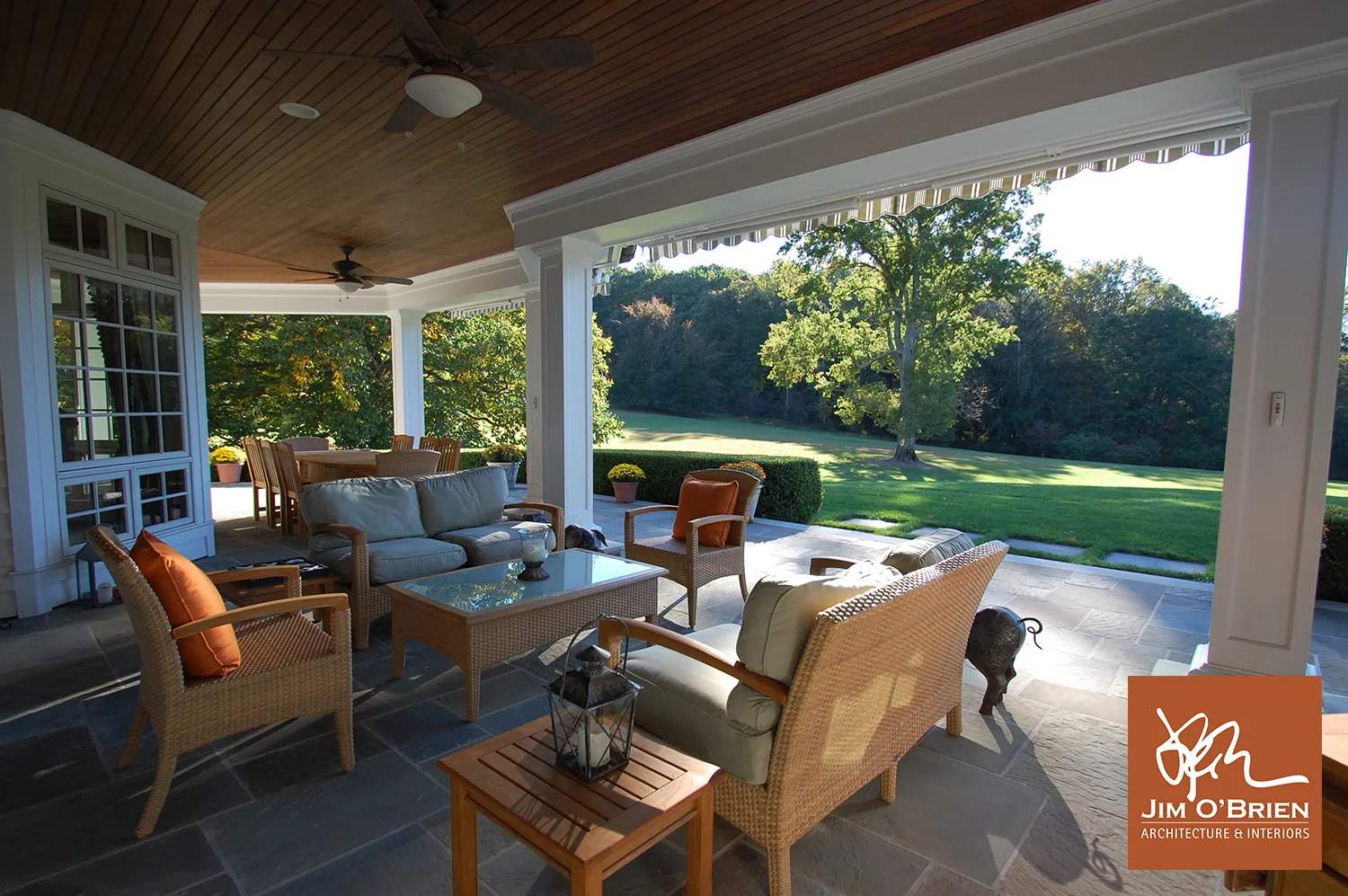 Poolhouses & Terraces
